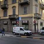Insegne monofacciali luminose per negozio di arredamento